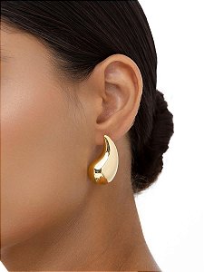Brinco Gota Lisa G Banho de Ouro 18K