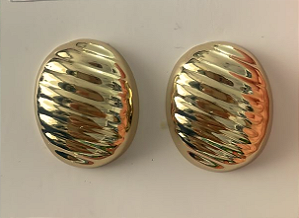 Brinco Meia Esfera Leve Banho de Ouro 18K