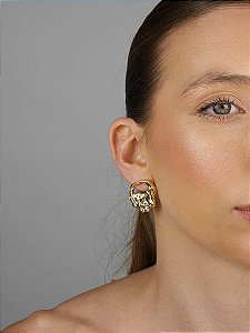 Brinco Orgânico Texturizado Vazado Médio Banho de Ouro 18K