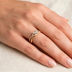 Anel Ondulado Borboleta Cravejado Banho de Ouro 18K Tam 21