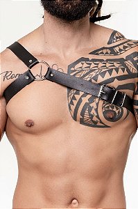 HARNESS EM COURO SINTETICO PRETO