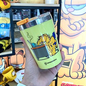 Copo Garfield As Manhas são Tardes Snap