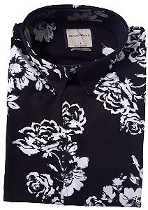 Camisa social manga curta regular viscose preta desenhos florais coleção Elegance Arara