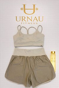 Conjunto de top de alças finas e short duplo bronze - Tamanho; 38/44