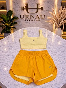 Conjunto de Top e Short Duplo- Amarelo manteiga - Tamanho: G -