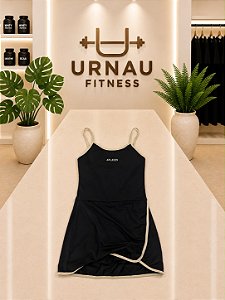 Vestido short/ Saia - Preto com detalhe Off white- Tamanho: M
