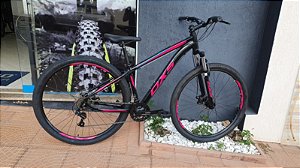 BICICLETA ARO 29 OXS GLIDE 21V - 2023 PRETO E ROSA