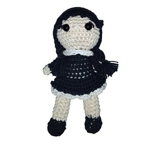Wandinha Addams Amigurumi (brilha no Escuro)