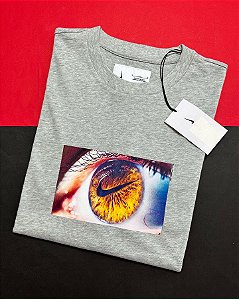 Camiseta Nikelab “Swoosh’s Eyes”