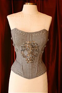 Overbust corset model in 100% cotton light tailoring fabric