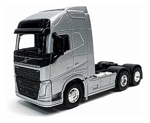 Miniatura Caminhão Volvo Fh 500 1/64 Prata