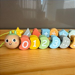 Brinquedo Centopeia Números Alinhavo