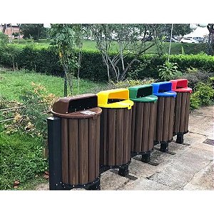 Conjunto Coleta Seletiva Com 03 Lixeiras Em Madeira Plástica 67 Litros Cada