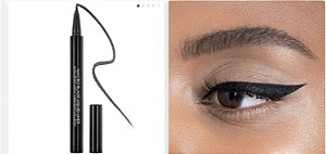 Delineador Natasha Denona (Macro Blade Liquid Eyeliner Pro flow precision eyeliner)