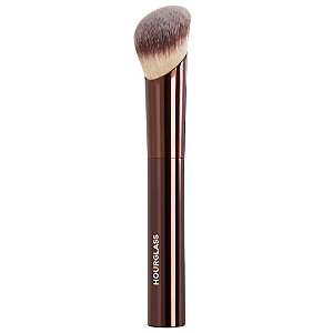 Pincel para Base Hourglass Ambient Soft Glow Foundation Brush