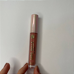 Lip Gloss BH Cosmetics Mrs. Bella High Shine Lip Gloss | Cor: No Sidechick (sem caixa)