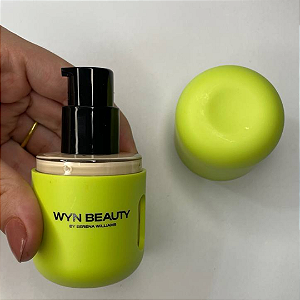 Base WYN Beauty By Serena Williams Featuring You 30ml | Cor: 15 Explore (Embalagem levemente arranhada)