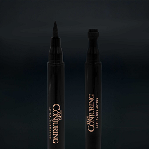 Delineador Líquido Lethal Cosmetics X The Conjuring | Cor: Black Mass | EDIÇÃO LIMITADA