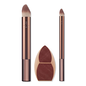 Kit Pincél + Esponja de Maquiagem Real Techniques Makeupsaver Blending Sponge + Makeup Brush Trio