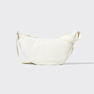 Mini Bolsa de Ombro Uniqlo Round Mini Shoulder Bag | Cor: 01 Off White