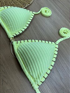 TOP BIQUINI CORTININHA AMARELO COM DETALHE EM CROCHÊ NA COR MARROM | REF 4011C
