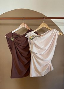 BLUSA DETALHE DOURADO (COM OPÇÕES DE CORES)