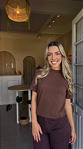 TEE BASIC (COM OPÇÕES DE CORES)