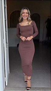 VESTIDO DECOTE QUADRADO MANGA LONGA (COM OPÇÕES DE CORES)