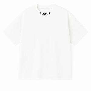 CAMISETA OVERSIZED BRANCA-DETAIL