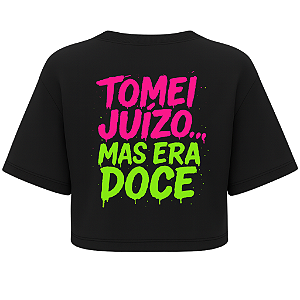 CROPPED OVERSIZED TOMEI JUIZO PRETA-AFTER