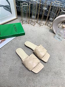 Mule Bottega Veneta Flat de Couro com Tiras "Beige"