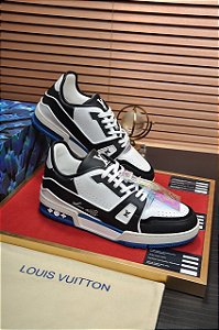 Tênis Louis Vuitton Trainer Sneaker "White/Black/Blue'