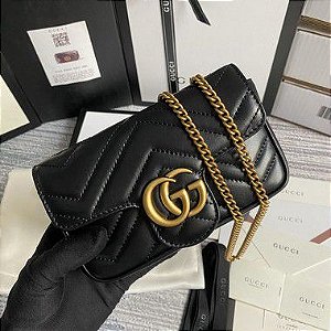 Bolsa Gucci GG Marmont Matelassé Super Mini "Black" (PRONTA ENTREGA)