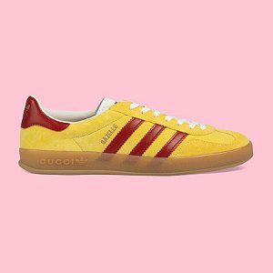 Tênis Gucci x Adidas Gazelle "Yellow Velvet" - LLebu: A melhor experiência  de Luxo online do mundo!