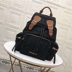 Mochila Burberry  The Rucksack  "Black/Caramel"