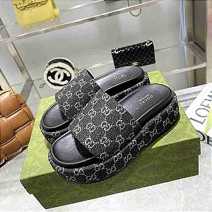 Sandália Gucci GG com plataforma "Black"