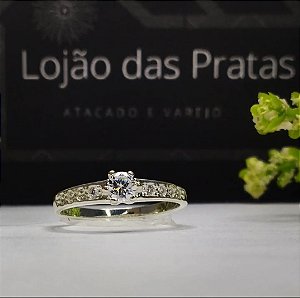 *Anel solitário com Pedra Zircônia de Prata 925*