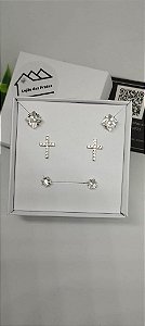 *Escolha o seu Trio de Brincos em prata 925*