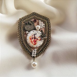 Broche Presilha Demetra