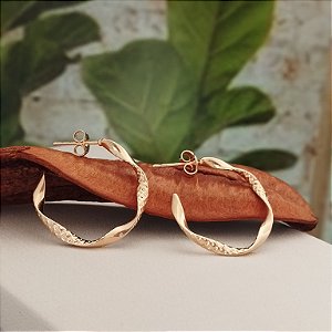 Argola Trabalhada Semijoia 18k - Antialérgica - MB450-1166
