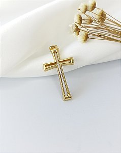 Pingente Crucifixo Vazado - Semijoia 18k - MPI224-988