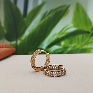 Argola Cravejada 13 mm - Semijoia 18k - MB827-988