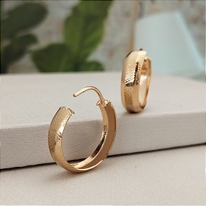 Argola Trabalhada - 18mm- Semijoia 18k - BR85-244