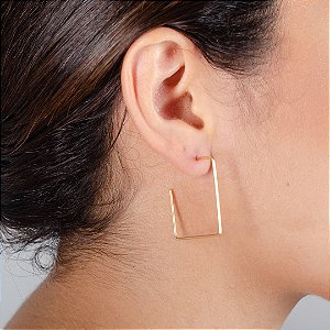 Argola Lisa Quadrada C/Tarraxa - Semijoia 18k - B105-03144