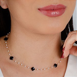 Gargantilha c/Pérolas e Trevos na Cor Preta - Semijoia 18k - Antialérgica