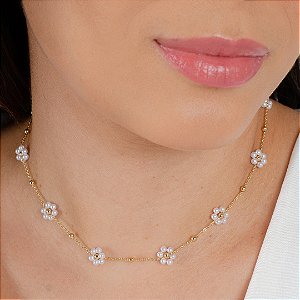Gargantilha Flores em Pérolas - Semijóias 18k - Antialérgica