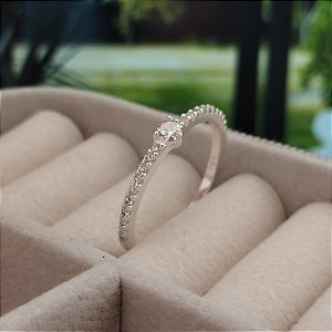 Anel Solitário Com Zircônias - Prata 925 - MA444-14120
