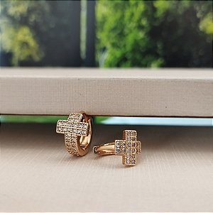 Argola Com Crucifixo Cravejado - Semijoia 18k - B436-10130