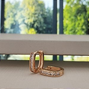Argola Quadrada c/ Zircônias- Semijoia 18k -B510-0694
