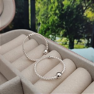 Argola Trabalhada Com Bolinha - 21mm - Prata 925 - B590-25150